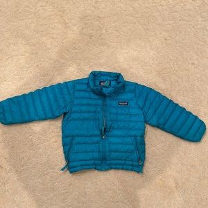 Patagonia puffer size 5T